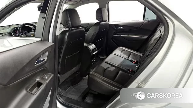 Chevrolet (GM Daewoo) Equinox 2020 Серебристо-серый из Кореи, фото 3