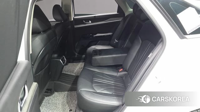Kia The New K5 3rd generation 2024 Белый из Кореи, фото 3