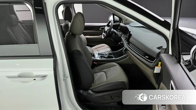 Kia The New Carnival 4th Generation 2025 Белый из Кореи, фото 3