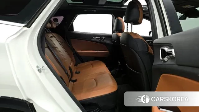 Kia Sportage 5th Generation Hybrid 2022 Белый из Кореи, фото 3