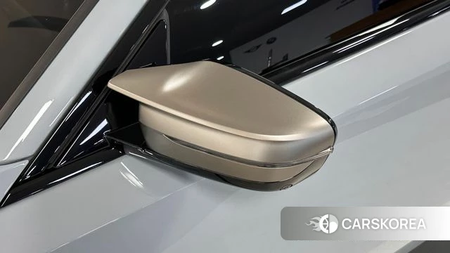 BMW 2 Series (G42) 2023 Серебристо-серый из Кореи, фото 3