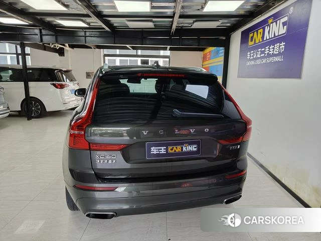 Volvo XC60 2019 Зеленый из Китая, фото 3