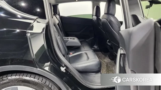 Tesla Model Y 2021 Черный из Кореи, фото 3