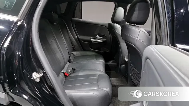 Mercedes-Benz GLA - Class H247 2021 Черный из Кореи, фото 3