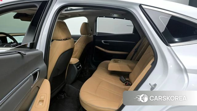 Hyundai Sonata D Edge Hybrid (DN8) 2026 Белый из Кореи, фото 3