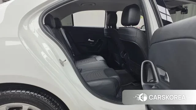 Mercedes-Benz A-Class W177 2020 Белый из Кореи, фото 3