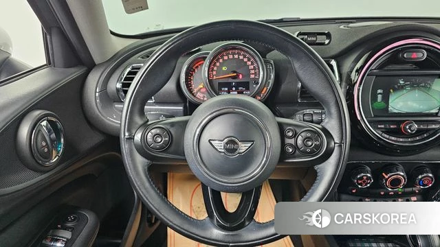 Mini Cooper Clubman 2018 Зеленый из Кореи, фото 3