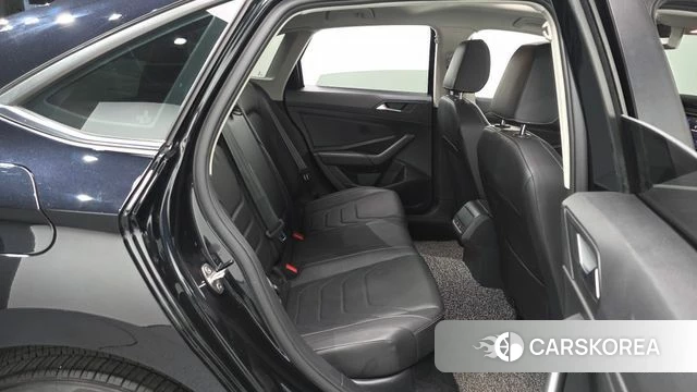 Volkswagen 7th Generation of Jetta 2021 Черный из Кореи, фото 3