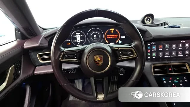 Porsche Taycan 2021 Небесно-голубой из Кореи, фото 3