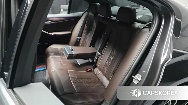 BMW 5 Series (G30) 2021 Серый из Кореи, фото 3