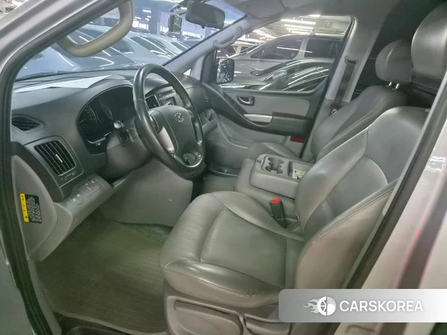 Hyundai The New Grand Starex 2019 Серебряный из Кореи, фото 3