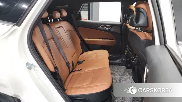 Kia Sportage 5th Generation 2023 Белый из Кореи, фото 3