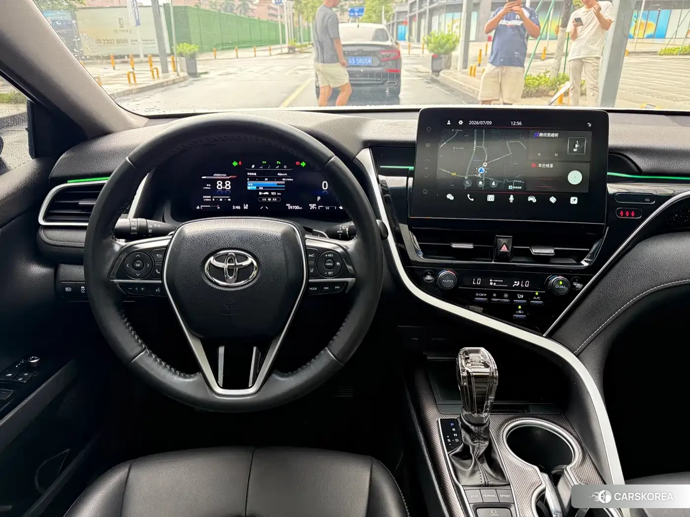 Toyota Camry 2023 Белый из Китая, фото 3
