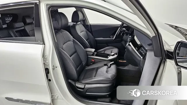 Kia Niro EV 2021 Белый из Кореи, фото 3