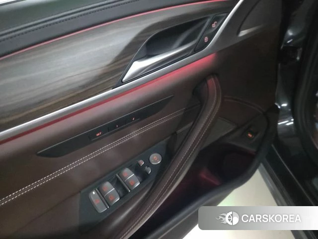 BMW 5 Series (G30) 2020 Серый из Кореи, фото 3