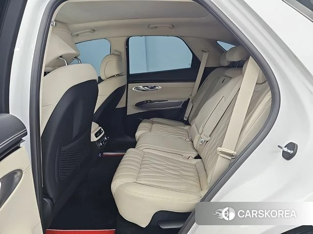 Genesis GV70 2021 Белый из Кореи, фото 3