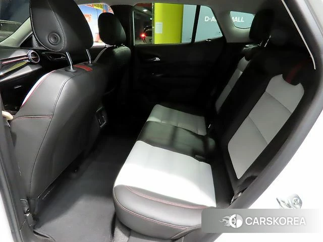 Chevrolet (GM Daewoo) Trax Crossover 2025 Белый из Кореи, фото 3