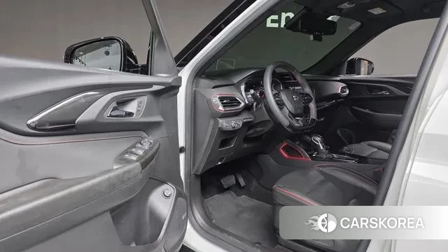 Chevrolet (GM Daewoo) Trailblazer 2022 Белый из Кореи, фото 3