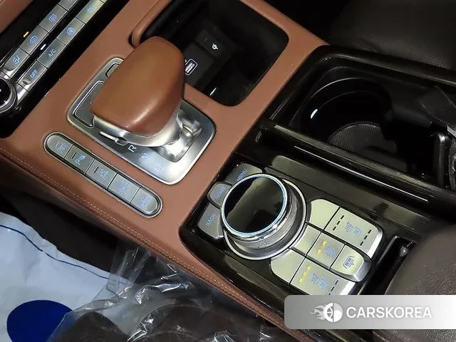 Genesis G90 2019 Черный из Кореи, фото 3