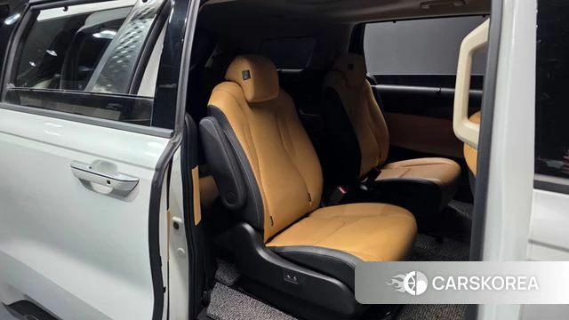 Kia Carnival 4th generation 2023 Белый из Кореи, фото 3