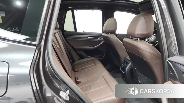 BMW X3 (G01) 2022 Серый из Кореи, фото 3