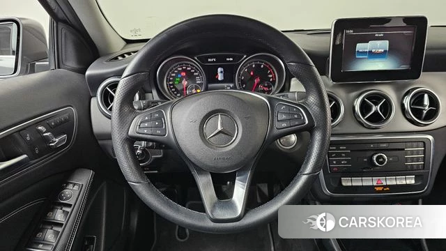 Mercedes-Benz GLA-Class X156 2019 Серебряный из Кореи, фото 3