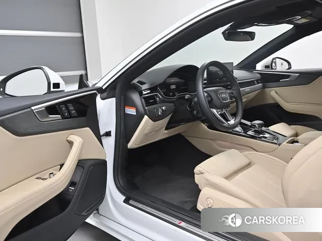 Audi A5 (F5) 2023 Белый из Кореи, фото 3