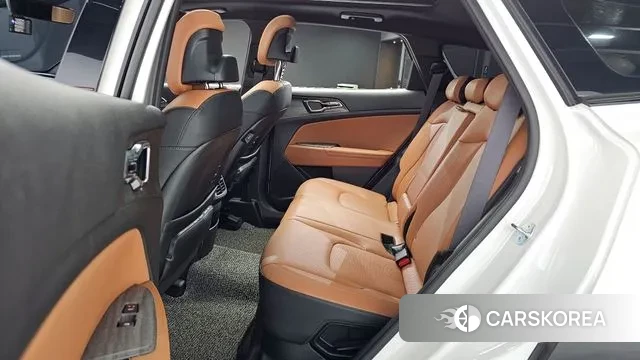 Kia Sportage 5th Generation Hybrid 2024 Белый из Кореи, фото 3