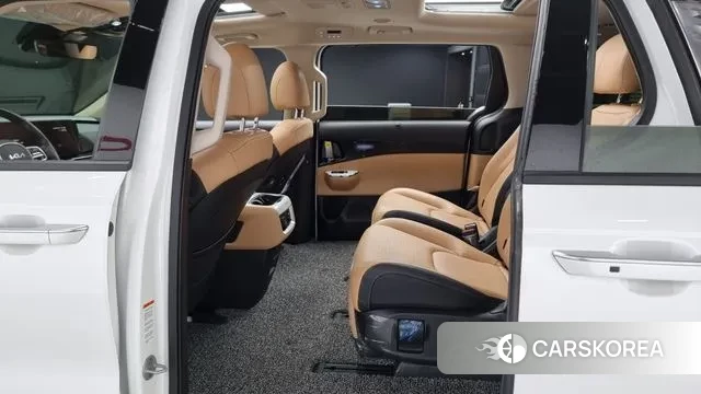 Kia Carnival 4th generation 2023 Белый из Кореи, фото 3
