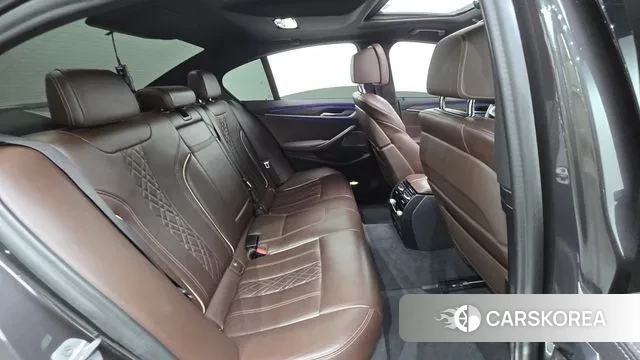 BMW 5 Series (G30) 2020 Серый из Кореи, фото 3