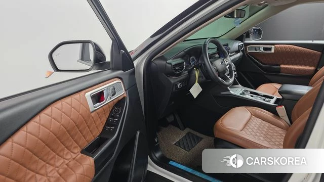 Ford Explorer 6th Generation 2019 Белый из Кореи, фото 3