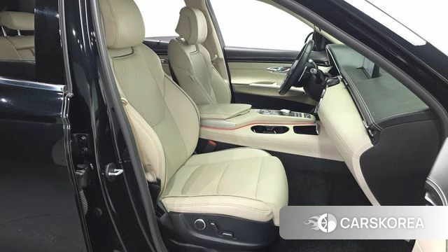 Genesis GV70 2021 Черный из Кореи, фото 3
