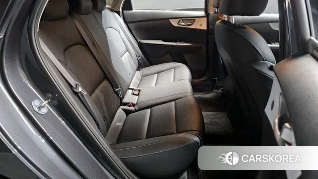 Kia The New K3 2nd generation 2022 Серый из Кореи, фото 3