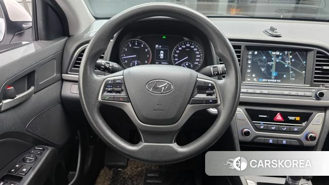 Hyundai Avante AD 2018 Белый из Кореи, фото 3