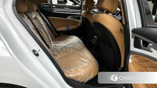 Genesis The New G70 2023 Белый из Кореи, фото 3