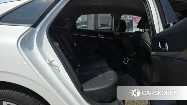 Kia K5 3rd generation 2021 Белый из Кореи, фото 3