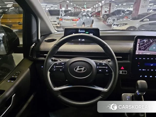 Hyundai Staria 2024 Серебряный из Кореи, фото 3
