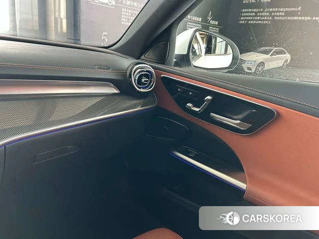 Mercedes-Benz Class C 2024 Белый из Китая, фото 3
