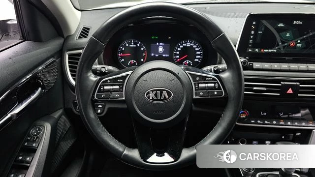 Kia Seltos 2021 Белый из Кореи, фото 3