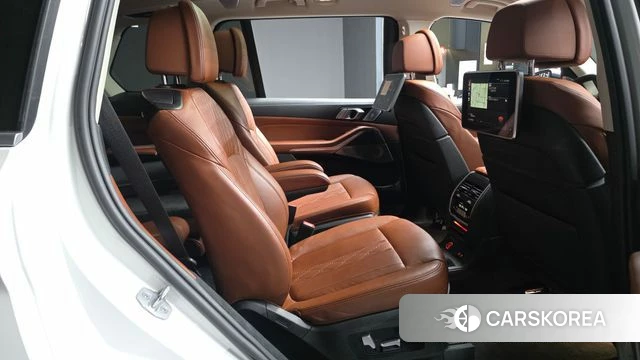 BMW X7 (G07) 2021 Белый из Кореи, фото 3