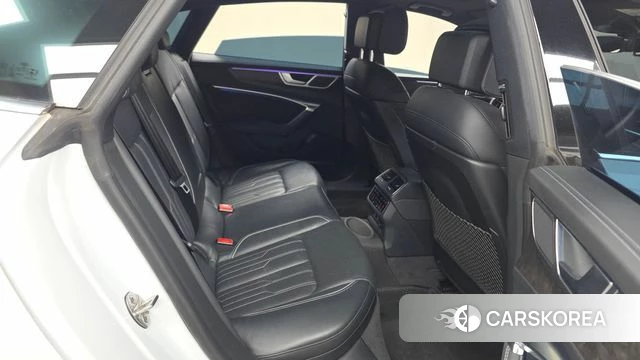 Audi A7 (4K) 2021 Белый из Кореи, фото 3