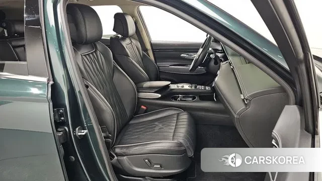 Genesis GV70 2021 Зеленый из Кореи, фото 3