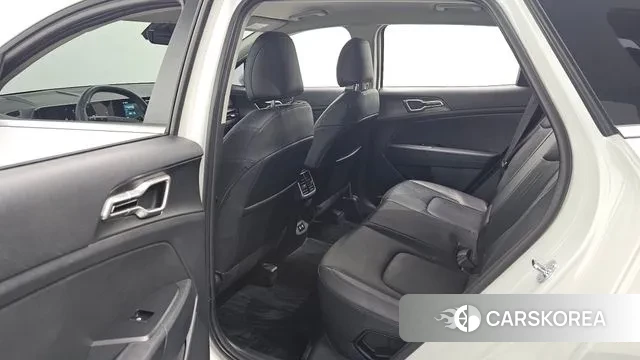 Kia The New Sportage 5th Generation 2025 Белый из Кореи, фото 3