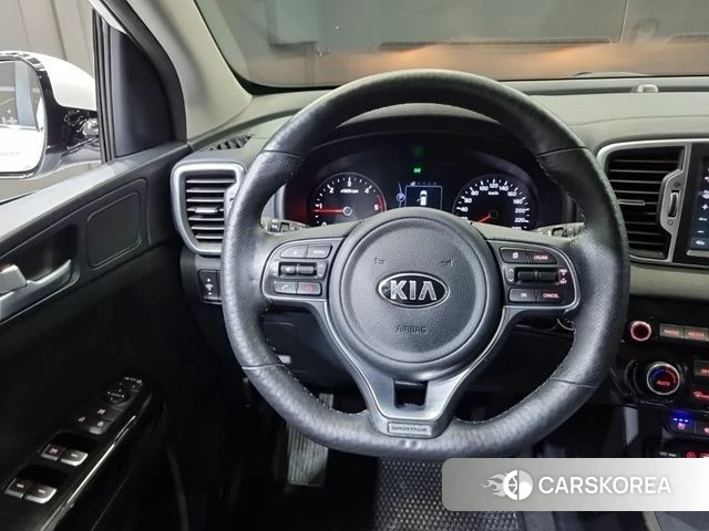 Kia Sportage 4th Generation 2018 Белый из Кореи, фото 3