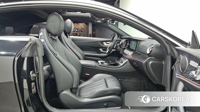 Mercedes-Benz E-Class W213 2019 Черный из Кореи, фото 3