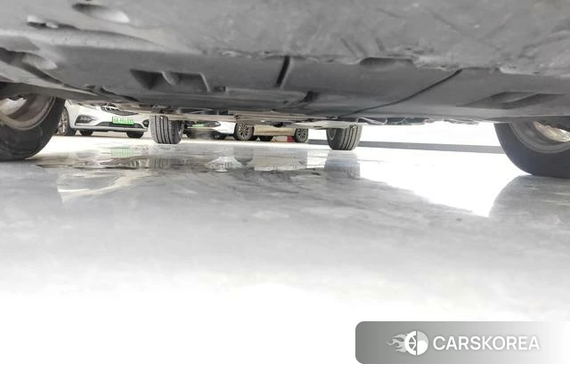 Toyota Corolla 2023 Белый из Китая, фото 3