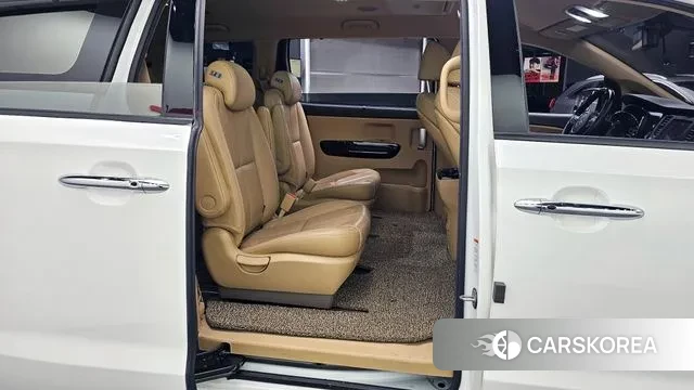 Kia The New Carnival 2019 Белый из Кореи, фото 3