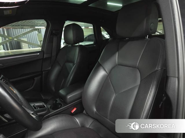Porsche Macan 2019 Черный из Кореи, фото 3