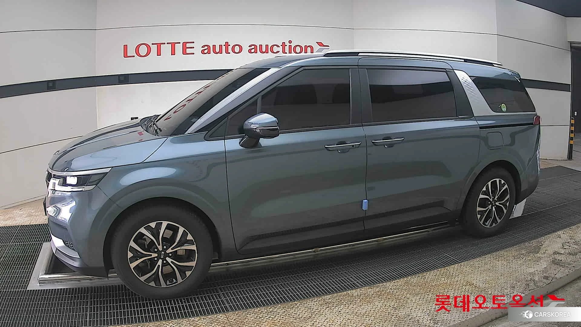 Kia Carnival 2021 Astra Blue из Кореи, фото 3