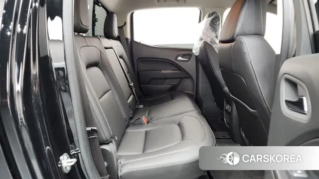 Chevrolet (GM Daewoo) Real New Colorado 2022 Черный из Кореи, фото 3